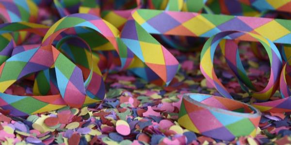 Coriandoli e stelle filanti di Carnevale