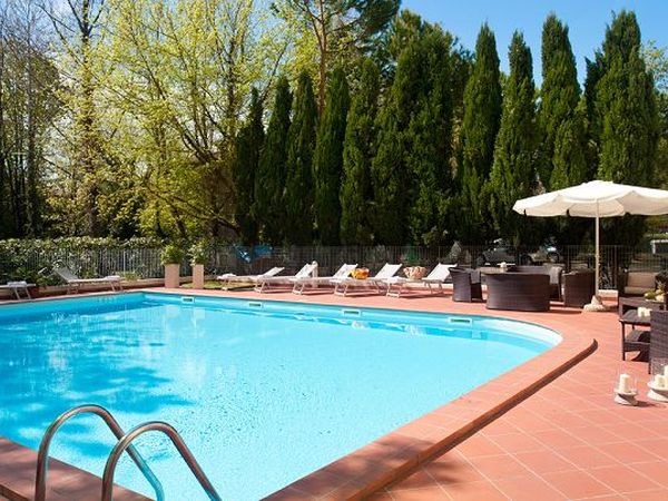 Astoria Suite Hotel**** - foto 13876.jpg