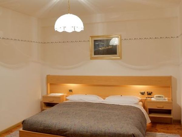 Baita Dovich Albergo Ristorante - foto 14939.jpg