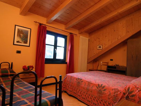 Casa Cola - foto 15126.jpg