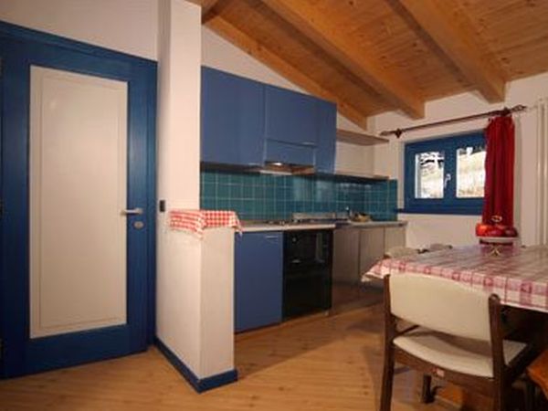 Casa Cola - foto 15127.jpg