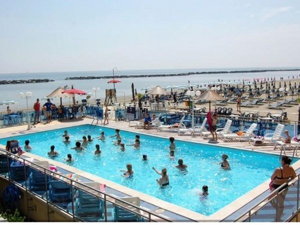 Hotel Bikini Tropicana  - foto 16796.jpg