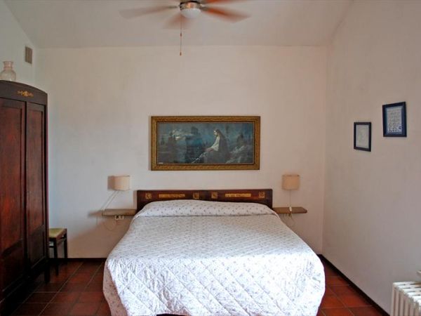 Madonna del Poggio - foto 20844.jpg