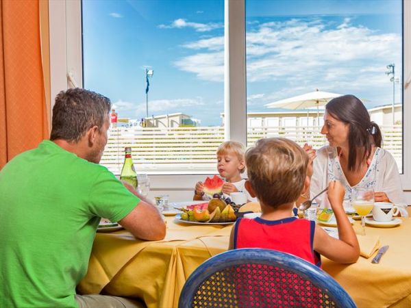 Hotel Club Stella Marina - foto 22118.jpg