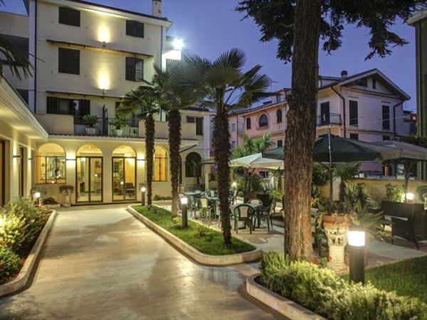 Hotel Ester Safer - foto 25781.jpg