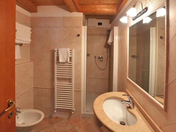 Il Villaggio di Giuele - foto 26900.jpg