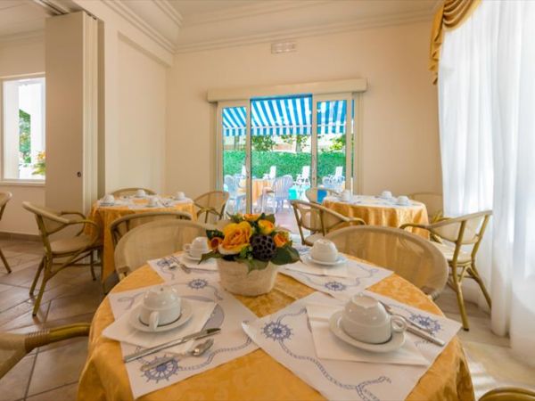 Hotel Athena Cervia - foto 27164.jpg