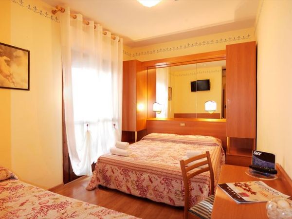 Hotel Germania - foto 27544.jpg