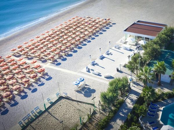 Holiday Family Village - foto 31061.jpg