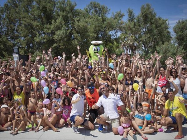 Holiday Family Village - foto 31072.jpg