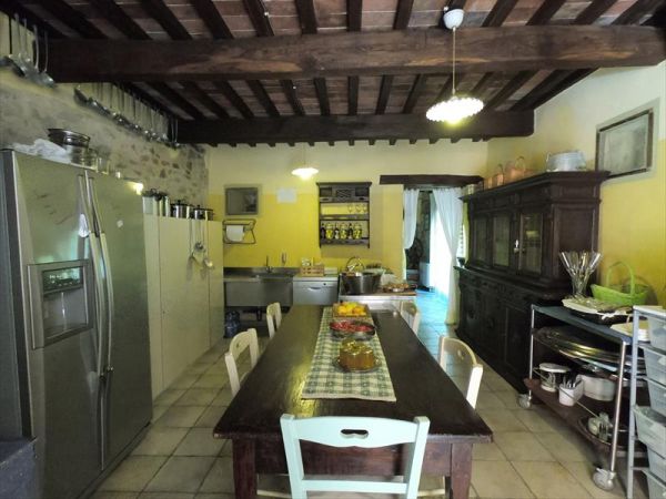 La Valle dei Castagni - foto 32240.jpg