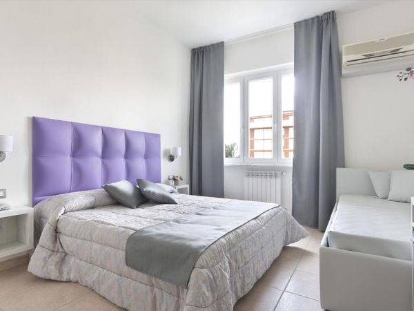 Hotel Nuovo Tirreno  - foto 32659.jpg