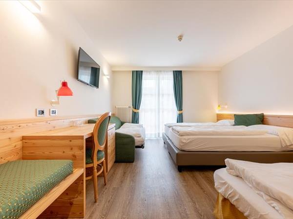 Alpholiday Dolomiti - foto 34675.jpg