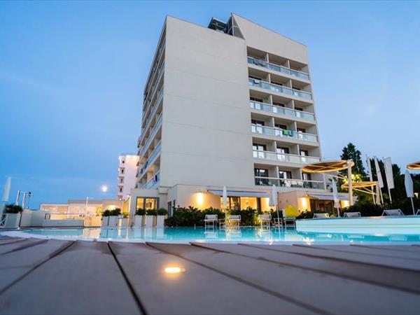 Nautilus Family Hotel - foto 35024.jpg