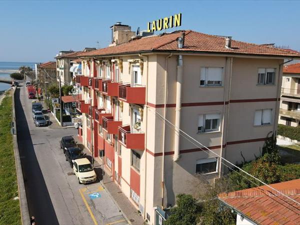 Hotel Laurin - foto 35144.jpg