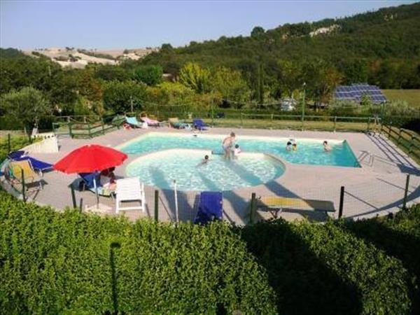 Gli Ippocastani - foto 35936.jpg