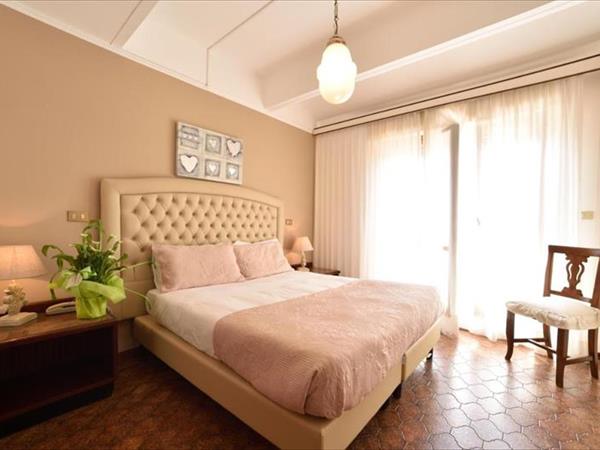 Hotel Bergamo Mare Mhotelsgroup - San Bartolomeo al Mare (IM)