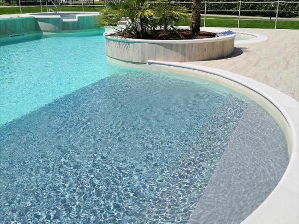 Camping village Rose - Dormelletto (NO)