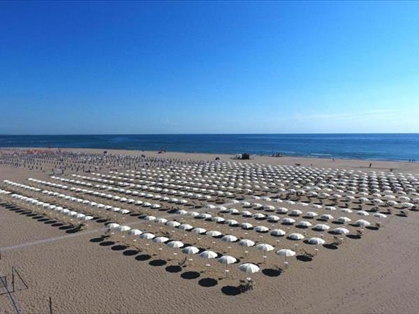 Albatross Mobile Homes on Camping Mare e Pineta - Comacchio (FE)