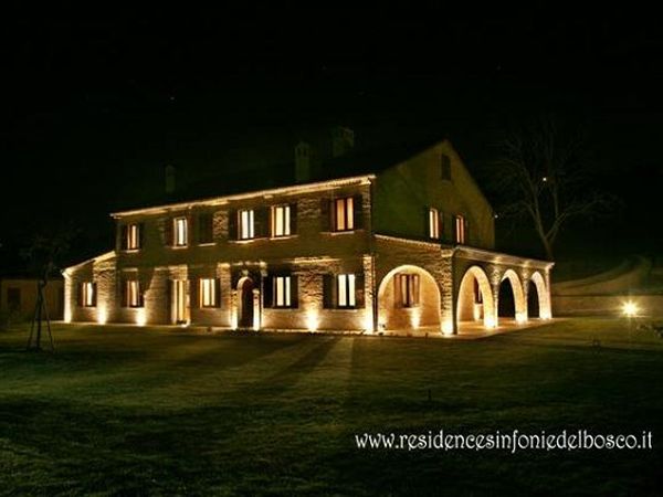 Agriturismo Residence Sinfonie del Bosco - Montelparo (FM)