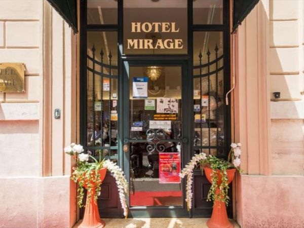 Hotel Mirage