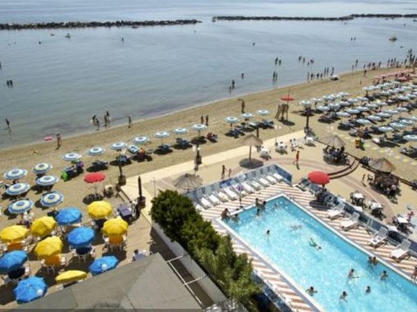 Hotel Bikini Tropicana