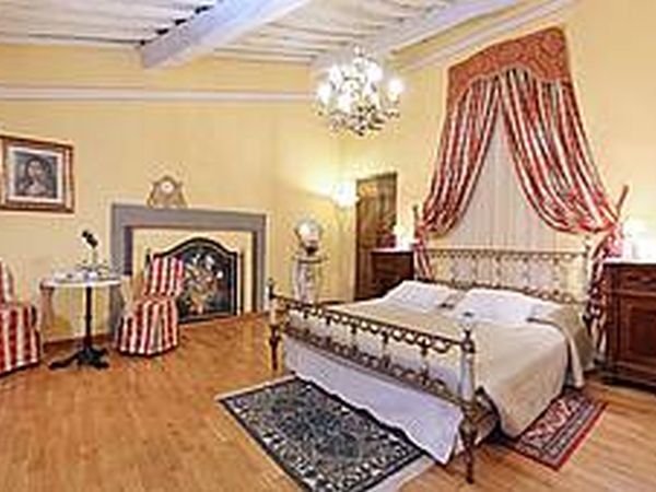 Antica Dimora Patrizia - Montecarlo (LU)