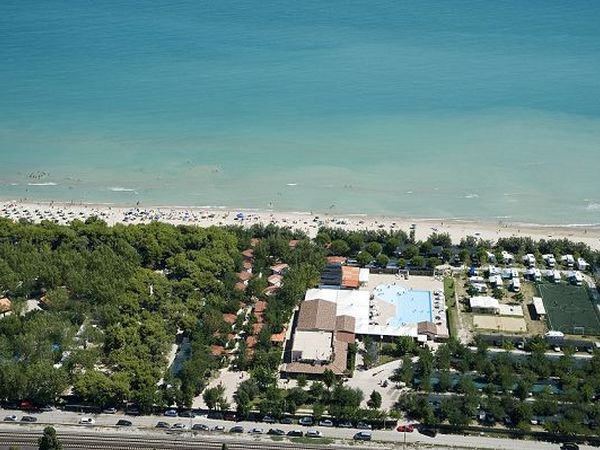 Pineto Beach Village & Camping - Pineto (TE)