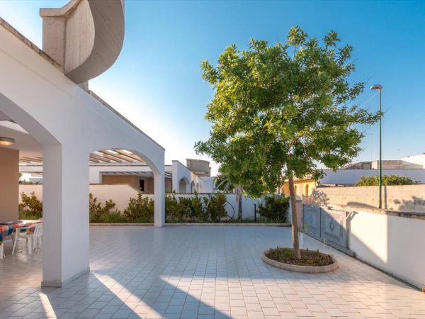 Ville e appartamenti nel Salento - Melendugno (LE)