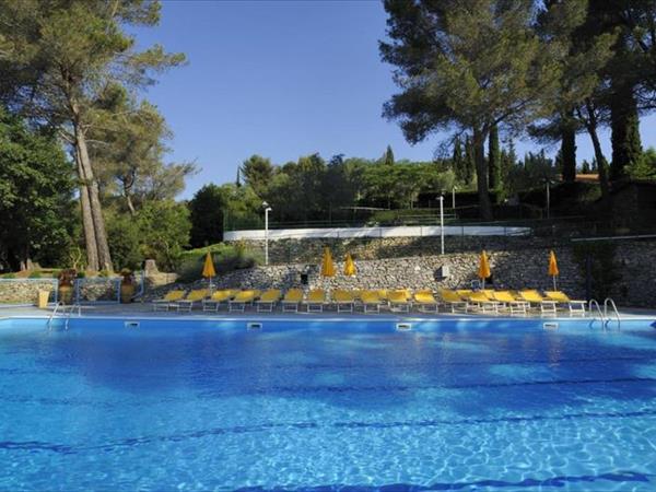 Camping village Cera Una Volta - Villanova d'Albenga (SV)