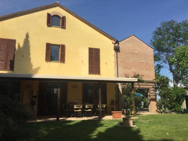 Bed & Breakfast Montsgur - Senigallia (AN)