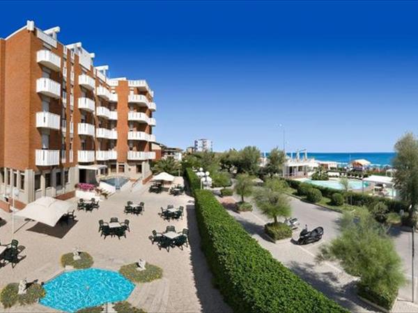 Family hotel Continental Fano