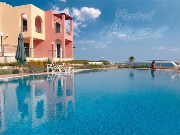 Family hotel Aliz