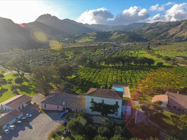 Barone GR Macr Agriturismo Modi - Gerace (RC)