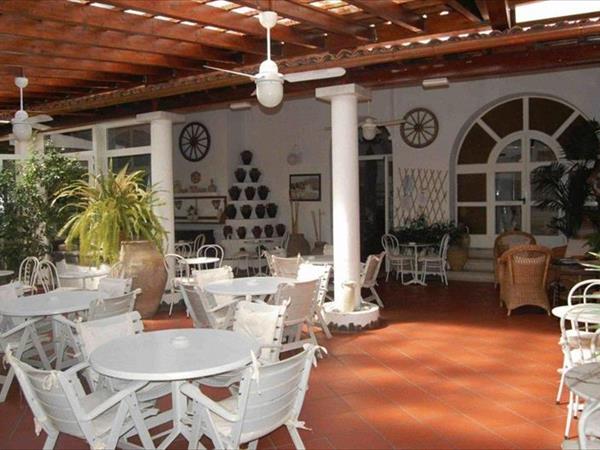 Family hotel Villa Augustus - Lipari (ME)