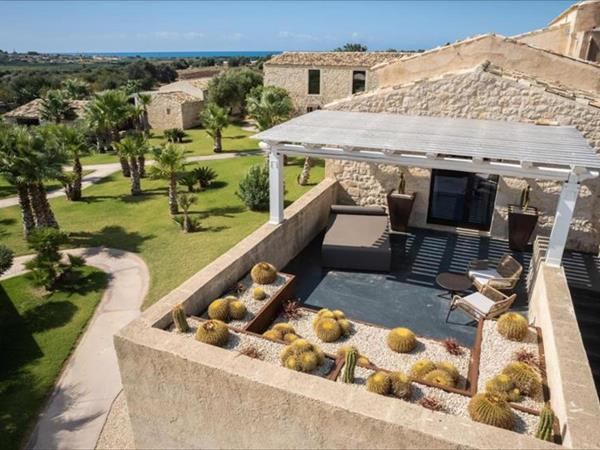 Pietra dAcqua Resort & Spa by Geocharme