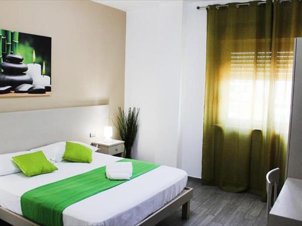 Family hotel Cesirja