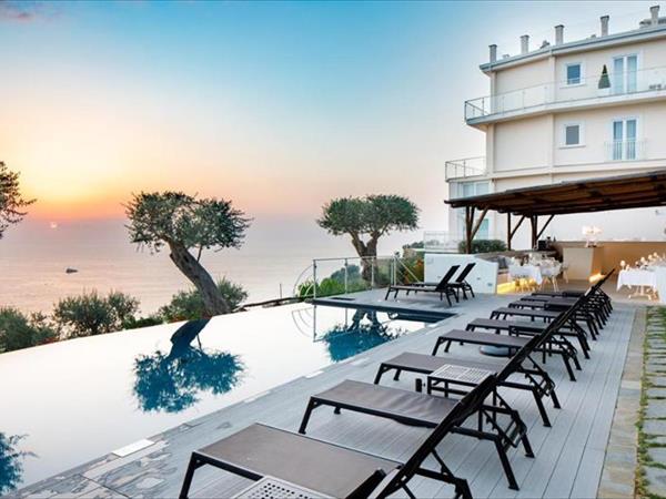 Villa Fiorella Art Hotel