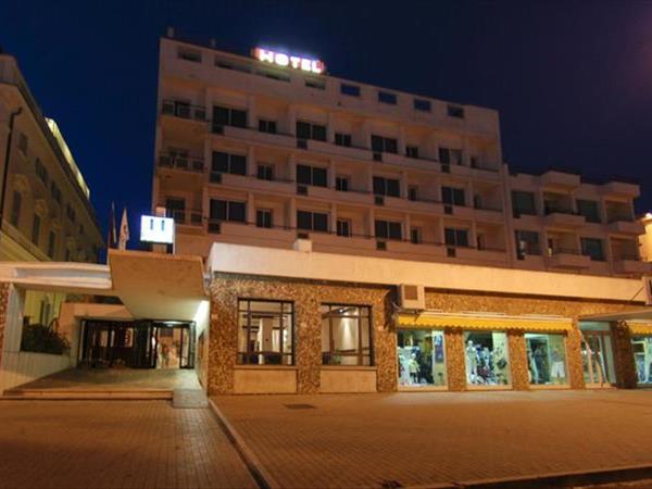 Family hotel Mediterraneo - Civitavecchia (RM)