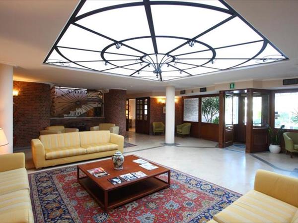 Altea Suites - Pomezia (RM)